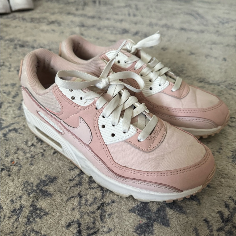 Pink Women’s Nike Air Max 90